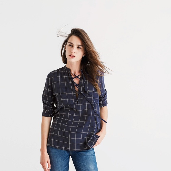 𝗗𝗢𝗡𝗔𝗧𝗘𝗗 Madewell Navy Silk Lace Up Blouse - Picture 1 of 6